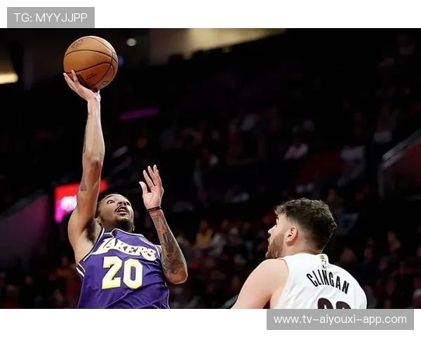 湖人后场新星：我观察了开拓者的防守，我知道自己会得到很多机会