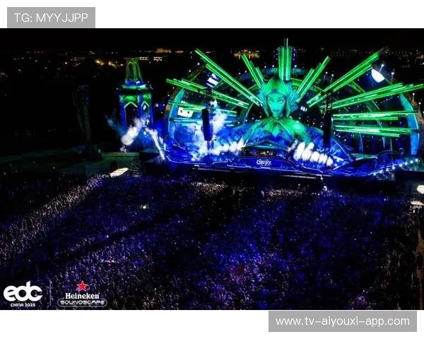 决赛舞台燃爆网络